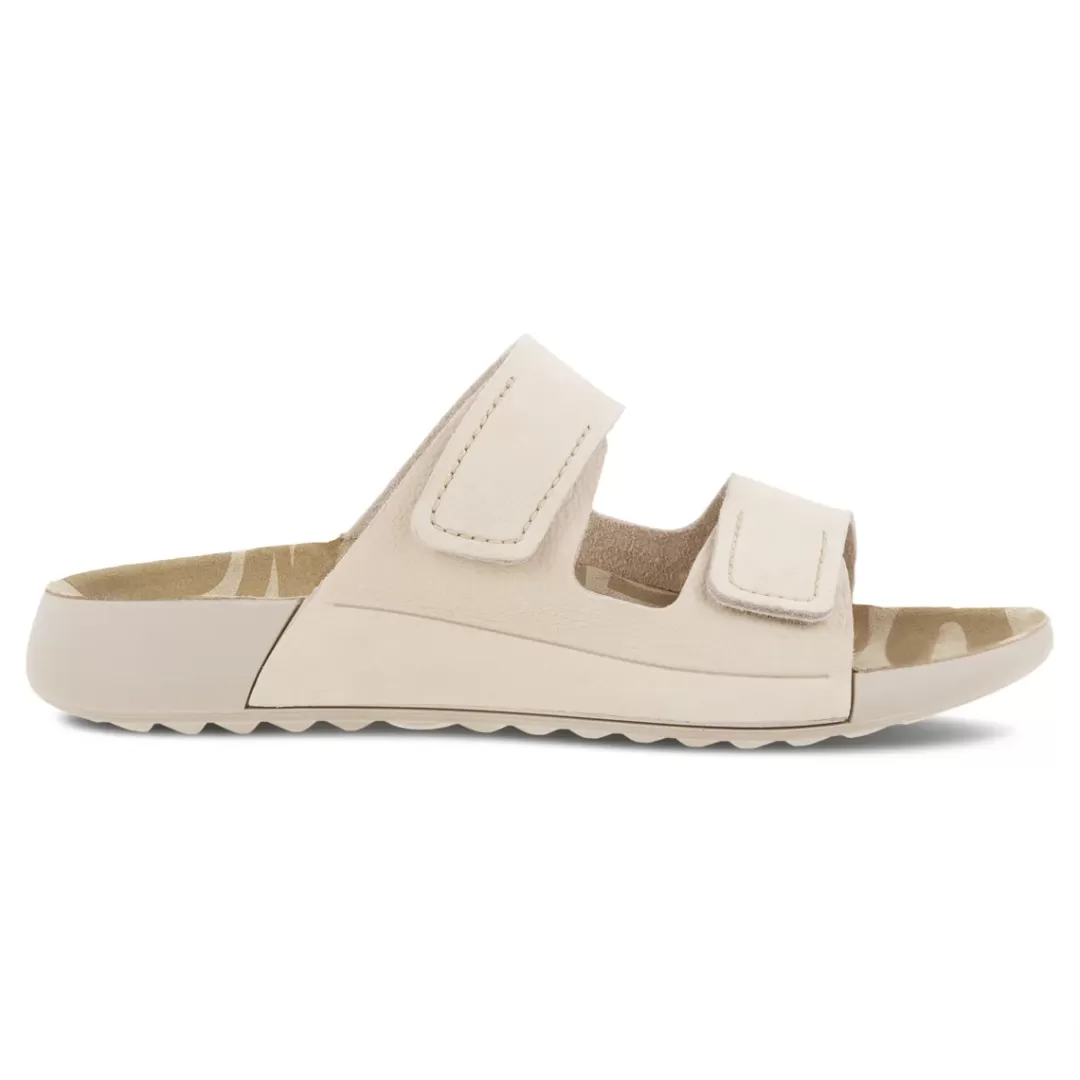 Shop ECCO Cozmo W Beige